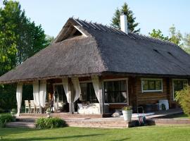 Kandimaa villa Saaremaal，位于Varpe的度假屋