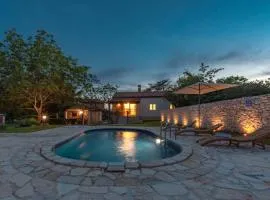 Casa Laurales