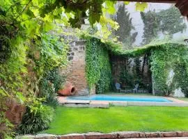 埃尔洛萨旅游公寓