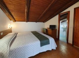 Altavilla Albergo meublé，位于蒂拉诺的酒店