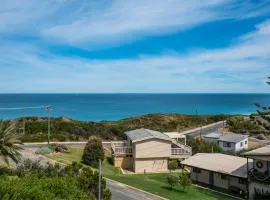 Ocean Vista Large Modern Home With Ocean Views