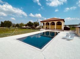 科尔特噶尔瓦纳农家乐，位于琴托的豪华帐篷营地