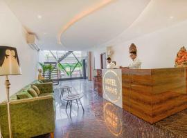 Hotel Paras Chandigarh Zirakpur，位于齐拉克普尔昌迪加尔机场 - IXC附近的酒店