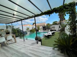Villa avec piscine au calme 6 personnes , piscine de Mi Juin à mi septembre，位于Valros的度假屋