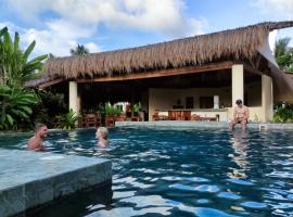 Tropical Bungalows-Siargao，位于卢纳将军城的酒店