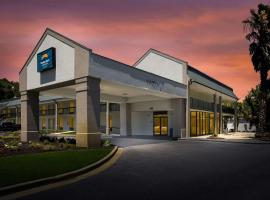 Suburban Studios Hinesville - Fort Stewart Area