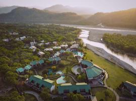Namah Resort Jim Corbett, a member of Radisson Individuals，位于兰纳加的酒店