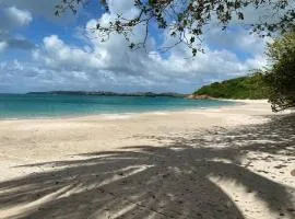Breeze by the sea