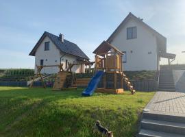 Kaszubska Osada Domki z Balią，位于Tuchomie的酒店