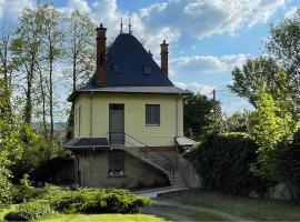 Maison indépendante La Quietas sur les hauteurs de SEDAN，位于色当的酒店