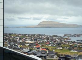 Nordic Swan Aparthotel with Panoramic Seaview，位于托尔斯港的公寓