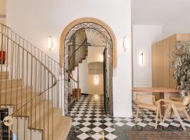 Castelar Palace & SPA by Seaward Suites，位于比利亚霍约萨的酒店