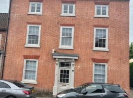 Swan House - 5 x Executive Apartments - Central Bawtry，位于鲍特里的酒店