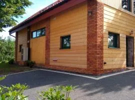 Cztery Pory Roku pokoje z łazienkami do wynajęcia