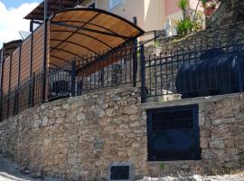 Margherita's holidays home，位于Agios Spiridon Fokidas的度假屋
