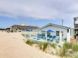 Between the Dunes Breezy Beachfront Oceano Home!