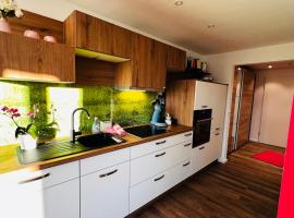 Alpenjuwel，位于沙伊代格的带泳池的酒店