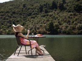 Paradise Lagoon Villa, Halkidiki，位于库佛斯港的酒店