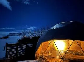 Eyja Mork - Aurora Dome with Private Bathroom and other facilities