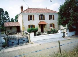 Maison bordenave，位于Monget的酒店
