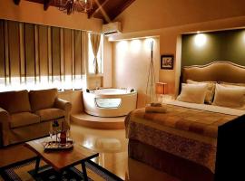 Queen Boutique Suites Preveza，位于普雷韦扎的酒店