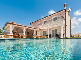 Villa Valentina，位于泽敏的酒店