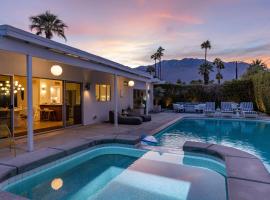 Mid Century Mood House by ACME House Company