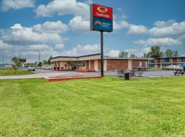 Suburban Studios Neenah-Appleton，位于尼纳的酒店