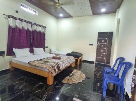 BRINDAVAN HOMESTAY HAMPI，位于亨比的度假短租房