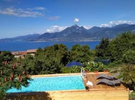 sunny villa apartment