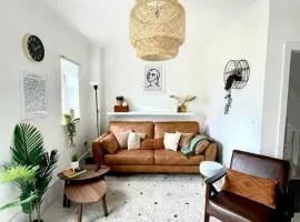 High-End 2 Bed Maisonette in Beaulieu Park
