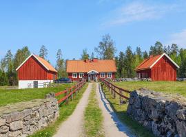 Stunning Home In Lönsboda With Wifi，位于Lönsboda的酒店