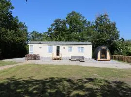 Hof Nieuwerkerk Chalet 2