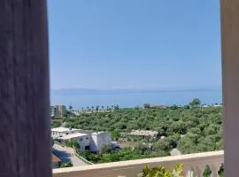 Lani apartament sea views