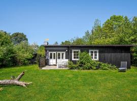 2 Bedroom Gorgeous Home In Gilleleje，位于吉利勒杰的酒店