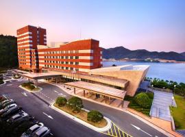 Geoje Samsung Hotel，位于巨济的酒店
