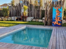 La Villa Thelma 5 étoiles, piscine, sauna et jacuzzi，位于格朗维尔的酒店