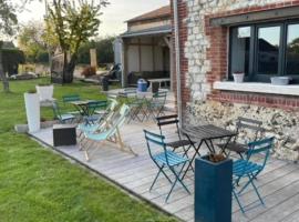 Villa Verger vakantiewoning 12 personen，位于Cilly的酒店
