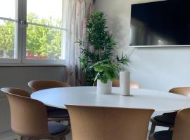 Valla Folkhögskola，位于林雪平的酒店