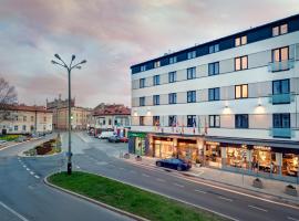 B&B HOTEL RZESZÓW CENTRUM，位于热舒夫热舒夫加西翁卡机场 - RZE附近的酒店