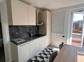 Camping Vallecrosia，位于瓦莱克罗夏的露营地