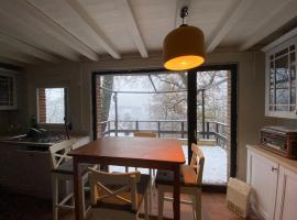 Bonsoy Lovely House Fauve 1，位于布莱蒙的酒店