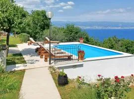 Stunning Home In Moscenicka Draga With Wifi