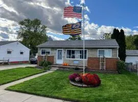 Cute home near EMU and U of M