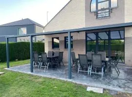 Vakantiehuis Villa 1 - 11 beds, 17p, 2 Bath-, 1 Livingroom