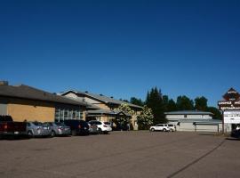 Bear's den Lounge and Motel，位于Deep River的酒店