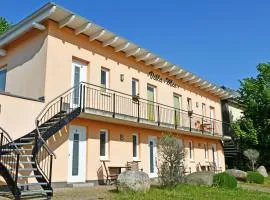 Appartementhaus mit Balkon im Ostseebad Göhren VM