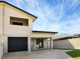 Red Door Retreat，位于Edithburgh的酒店
