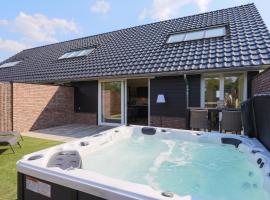 Erve Mulder vakantiehuis met eigen jacuzzi en eigen sauna，位于Weerselo休特霍尔斯贝克公园附近的酒店