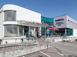 萨勒扎酒店
